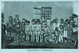 900 Kč GEN Pohlednice CIKÁNI, GEN137478