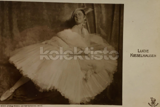 300 Kč GEN Pohlednice EROTIKA ŽENY, GEN137547