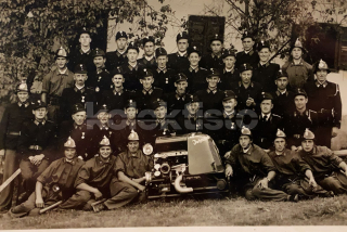 300 Kč GEN Pohlednice HASIČI, GEN137723