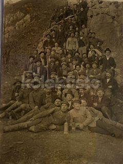 300 Kč GEN Pohlednice HORNÍCI, GEN137779