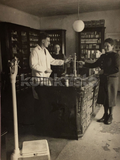 770 Kč GEN Pohlednice OBCHODY, GEN138291