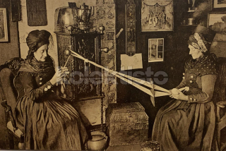 300 Kč GEN Pohlednice Krajky, GEN138558
