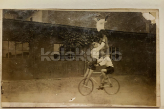 100 Kč GEN Pohlednice CYKLISTIKA, GEN140911