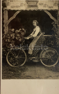 300 Kč GEN Pohlednice CYKLISTIKA, GEN140960