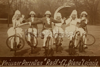 550 Kč GEN Pohlednice CYKLISTIKA, GEN141028