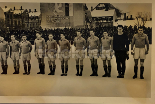 300 Kč GEN Pohlednice FOTBAL, GEN141106