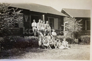 200 Kč GEN Pohlednice PLAVÁNÍ, GEN141317