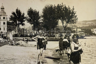 300 Kč GEN Pohlednice PLAVÁNÍ, GEN141349