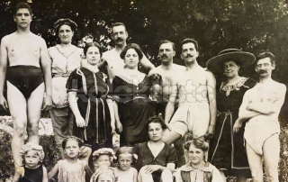 350 Kč GEN Pohlednice PLAVÁNÍ, GEN141358