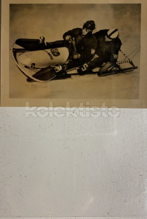 150 Kč GEN Pohlednice SÁŇKOVÁNÍ, GEN141600