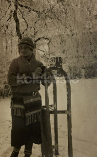 150 Kč GEN Pohlednice SÁŇKOVÁNÍ, GEN141603