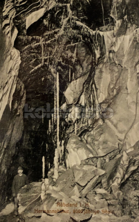 350 Kč GEN Pohlednice JESKYNĚ, GEN141635
