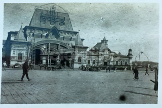 100 Kč GEN Foto LEGIE, GEN142272