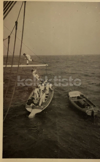 350 Kč GEN Pohlednice LODĚ VÁLEČNÉ, GEN142876