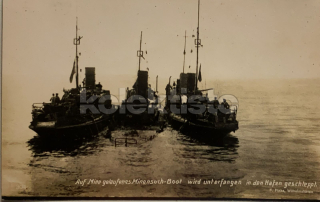 550 Kč GEN Pohlednice LODĚ VÁLEČNÉ, GEN143019