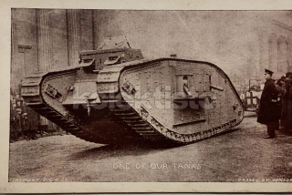 350 Kč GEN Pohlednice TANKY, GEN143902
