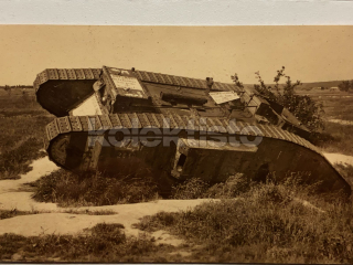 550 Kč GEN Pohlednice TANKY, GEN143909