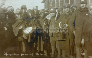 600 Kč GEN Pohlednice VOJÁCI ITÁLIE malý formát, GEN143990