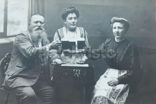 300 Kč GEN Pohlednice PIVO, GEN144456