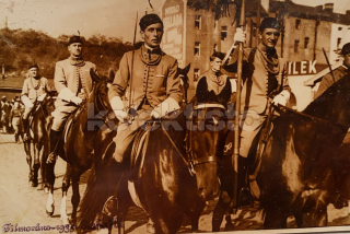 300 Kč GEN Pohlednice KONĚ FOTO, GEN145283