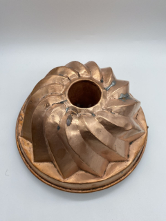 Měděná forma BÁBOVKA