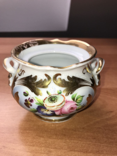 Porcelánová cukřenka