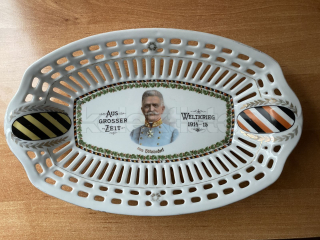 Porcelánová mísa generál Hölzendorf
