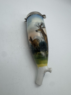Porcelánová fajfka s loveckým motivem