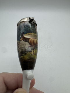 Porcelánová fajfka s malbou loveckého motivu