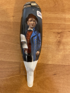 Porcelánová fajfka s obrázkem muže