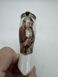 Porcelánová fajfka labuťenka