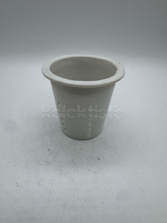 Porcelánový kalíšek