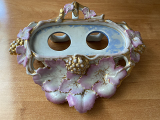 Porcelánový kalamář, chybí kalíšky na inkoust