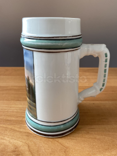 Porcelánový korbel s průsvitkou