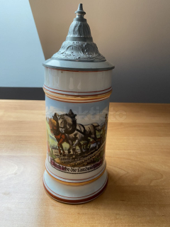 Porcelánový korbel s průsvitkou SEDLÁK S PLUHEM