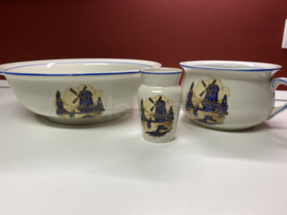 Porcelánová mycí sada - umyvadlo, nočník, vázička