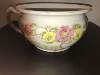 Porcelánový nočník č.9