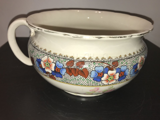 Porcelánový nočník č.17