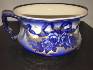 Porcelánový nočník č.63