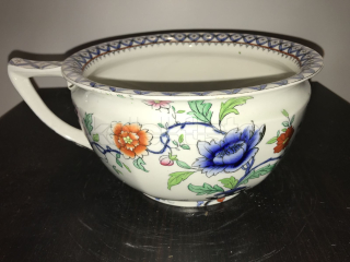 Porcelánový nočník č.109