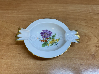 Porcelánový malovaný popelník