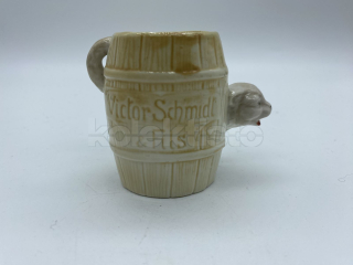Porcelánový jehelníček KOČKA, nápis VICTOR SCHMIDL+FILS