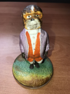 Porcelánová soška psa, biskvit