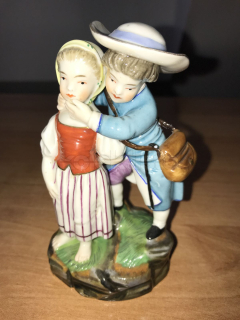 Porcelánová soška dětí zn. HÖCHST NĚMECKO