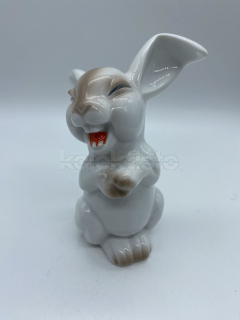 Porcelánová figurka zajíc