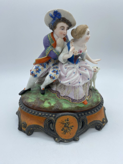 Porcelánová soška pár