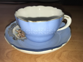 Porcelánový šálek s podšálkem