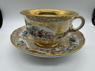 Porcelánový šálek s podšálkem na čaj, extra velký
