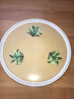 Porcelánový tác