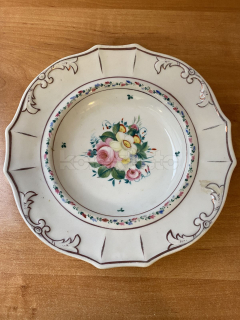 Porcelánový talíř